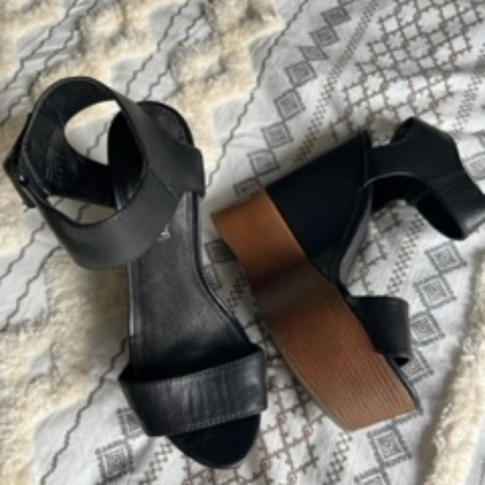 Aldo Leather Platform Wedge Sandal US 6.5